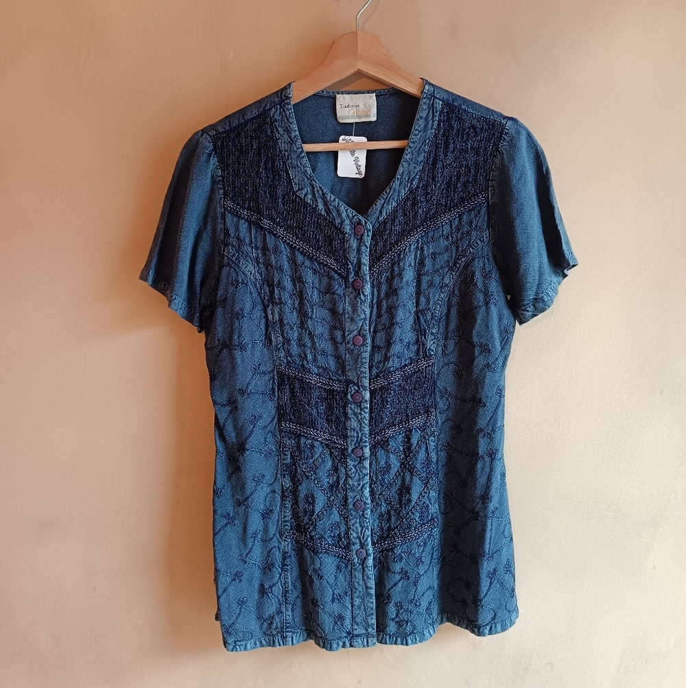 Vintage 90's Inspired blue Embroidered Blouse